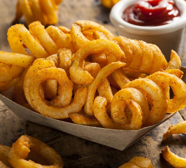 Curly Fries aus regionalen Kartoffeln